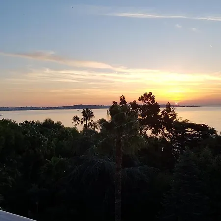 Cote D'azur Sea View Tennis Access Apartment Vallauris